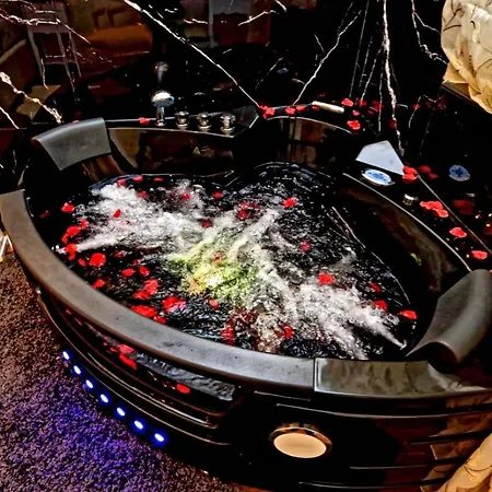 L&s Jacuzzi * Rom